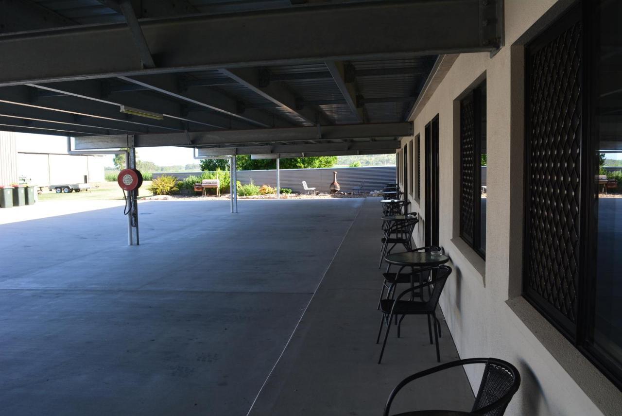 Carmila Sands Motel Exterior photo